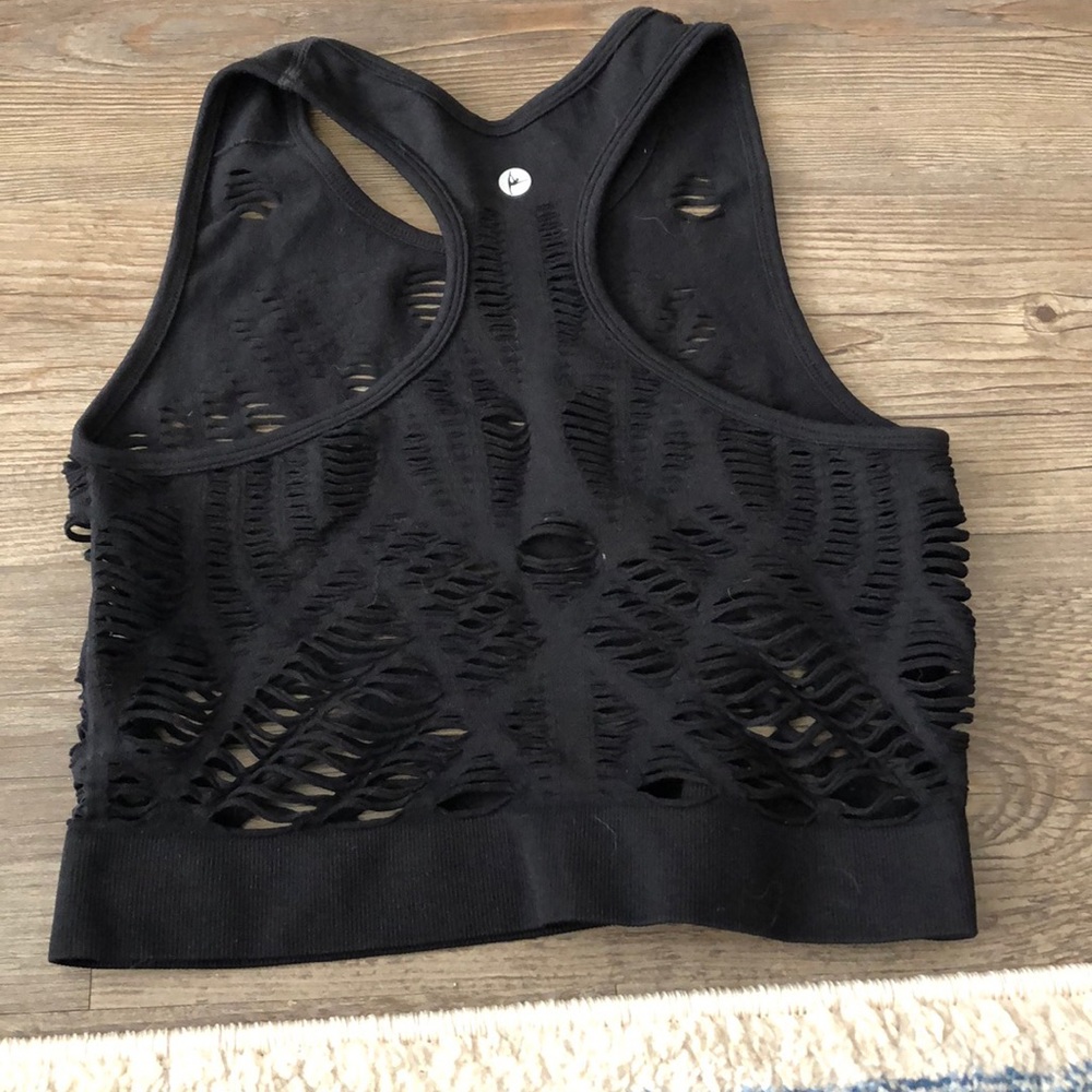 Spandex fishnet crop - Picture 2 of 3
